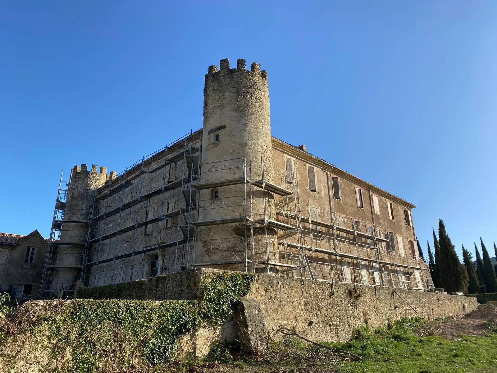 Chantier château pierre Vaison-la-Romaine / Taulignan
