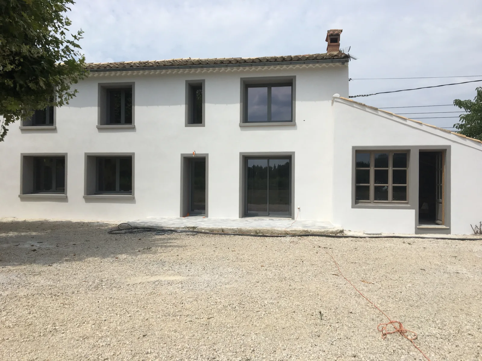 Ravalement enduit blanc mas Cavaillon Vaucluse