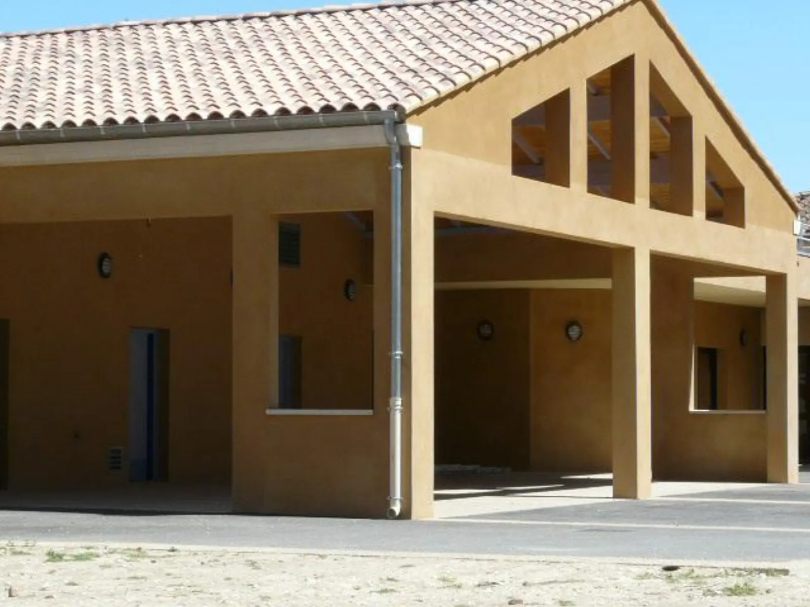 Rénovation d'école, Entreprise Pierre Laugier