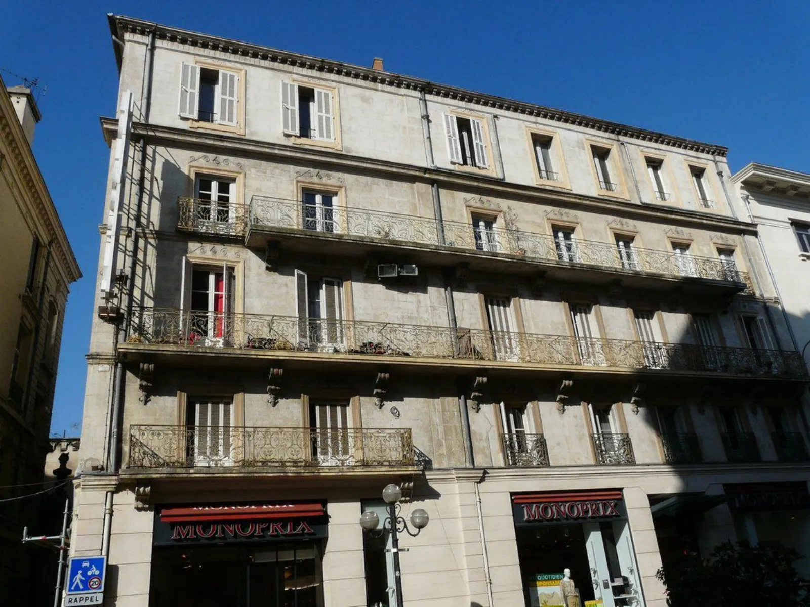 Restauration de façade en pierre, Vaucluse