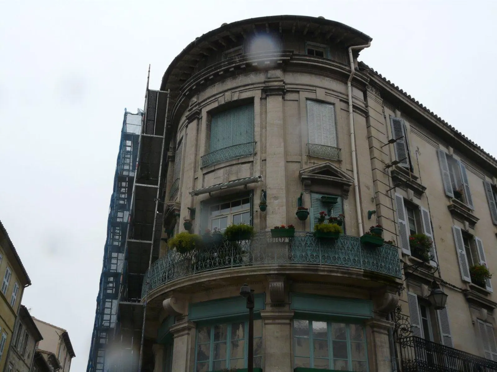 Restauration de façade en pierre, Vaucluse