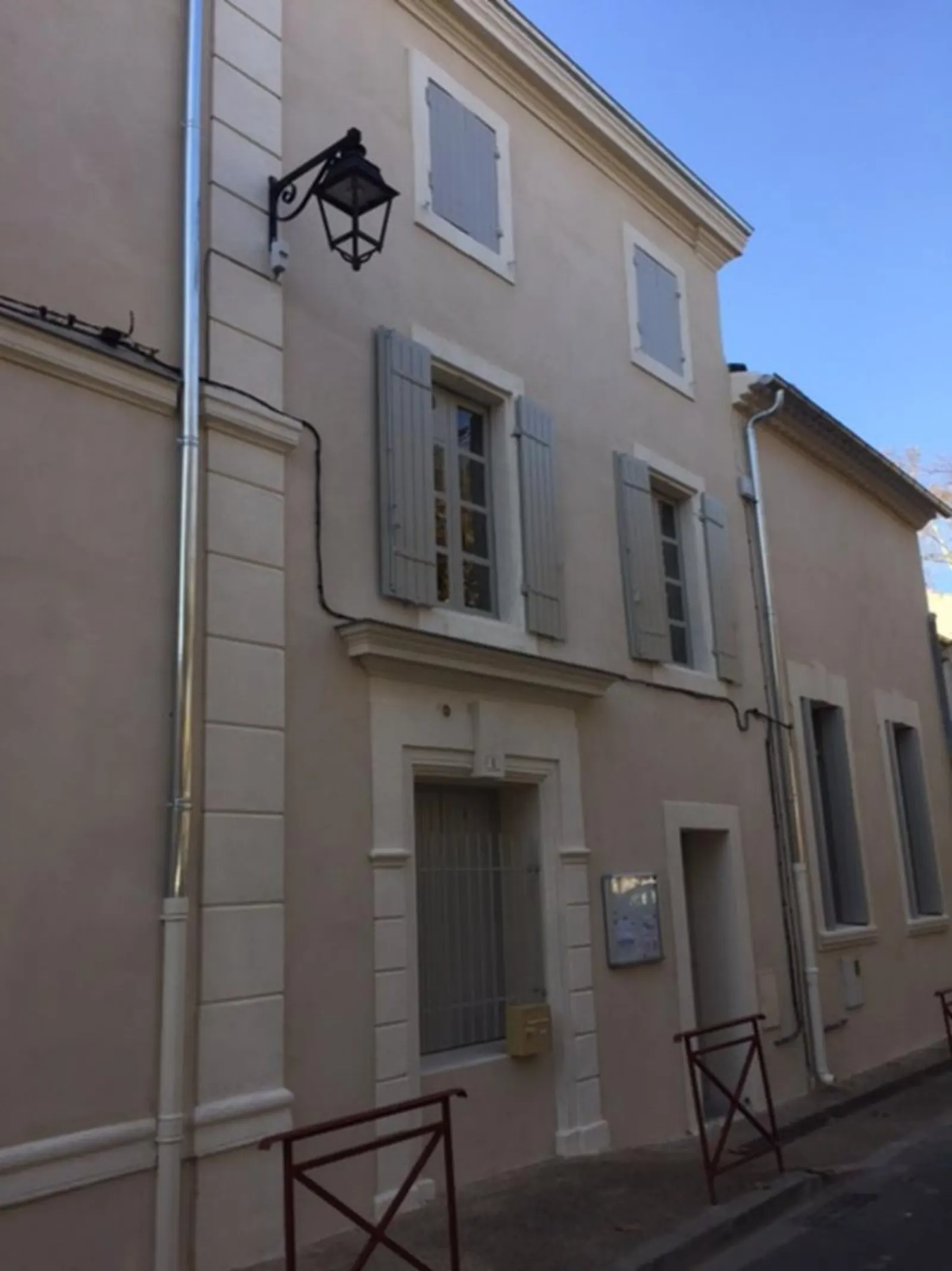Restauration de façade en pierre, Vaucluse