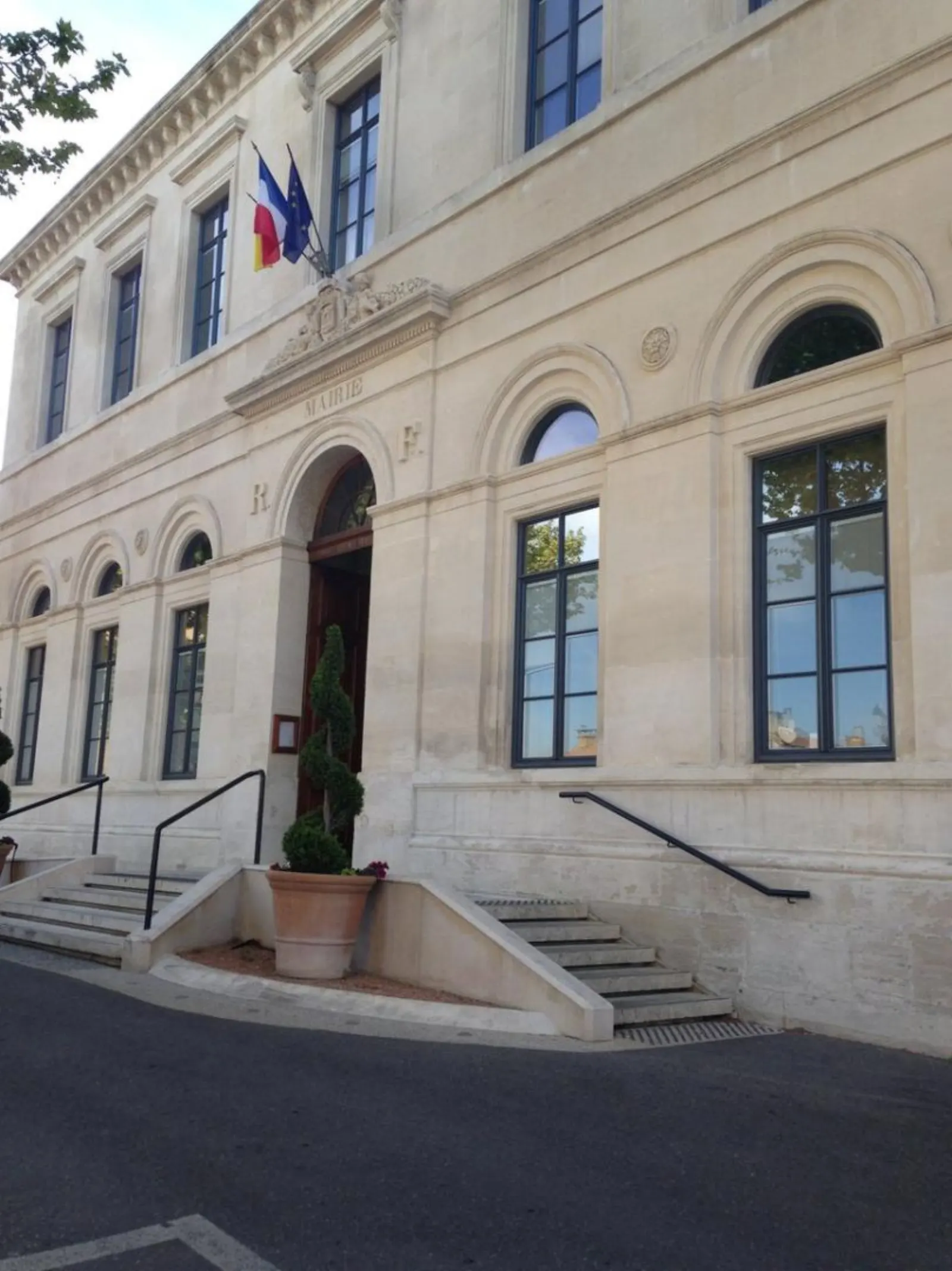 Rénovation de mairie, Entreprise Pierre Laugier